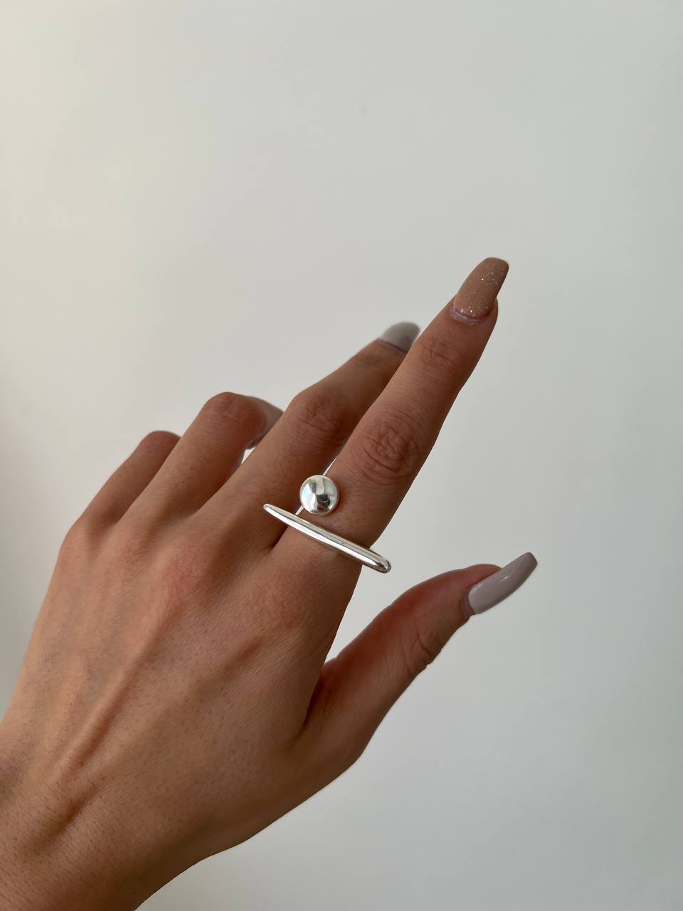 انگشتر مینیمال طرح In Love ابکاری نقره